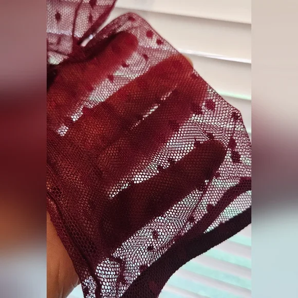 NWT Bebe Lace Dress Size 6 - Picture 8 of 10